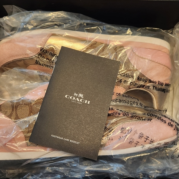 Coach Fashion Sneaker - Picture 6 of 6